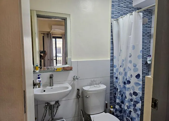 Apartment Burgos Circle Bonifacio Bgc Near High Street Manila