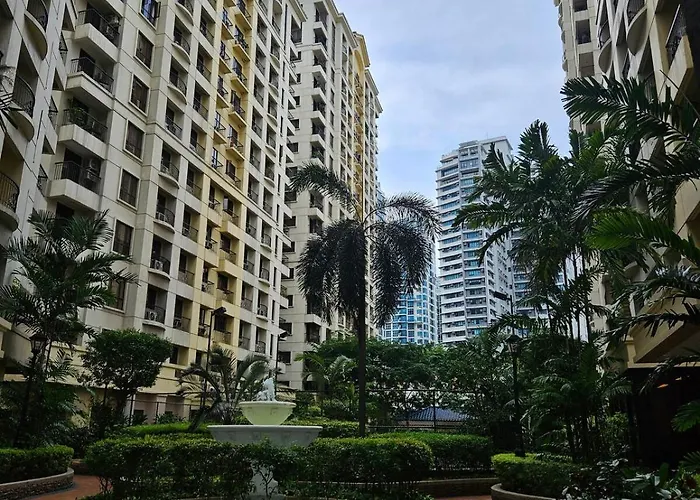 Apartment Burgos Circle Bonifacio Bgc Near High Street