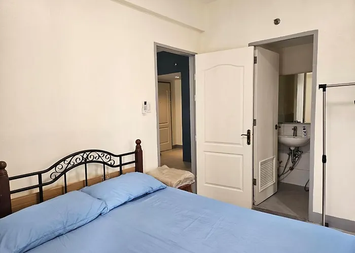 Apartment Burgos Circle Bonifacio Bgc Near High Street Manila